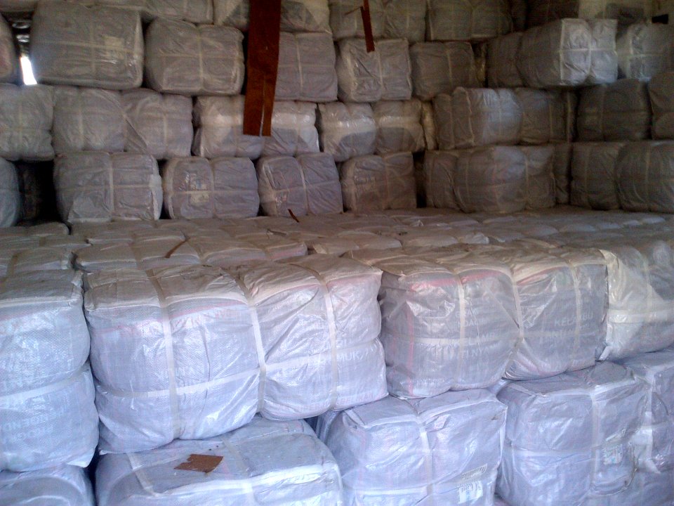 3.5 million mosquito nets to be distributed. (15361665289)