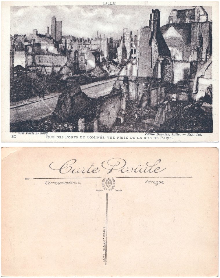 30 Lille — Rue des Ponts de Comines – Vue prise de la rue de Paris v°-r°