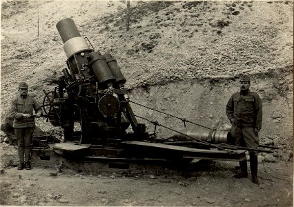 30.5 cm Mörser an der Straße nach Kerschowetz. (BildID 15465187)
