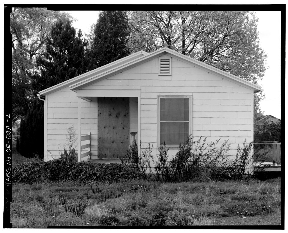 3005 Misty Street - front2 - Chemawa Indian School - Salem Oregon
