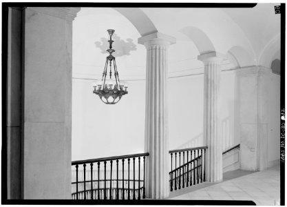 32 third floor landing 029430pu