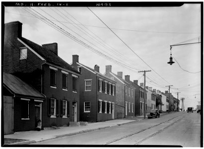 324-344 West Patrick Street (Houses), Frederick 081647pv