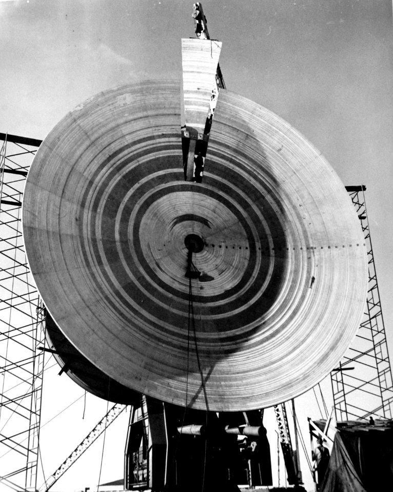 330-PS-1101 (USN 708096) (19326569941)