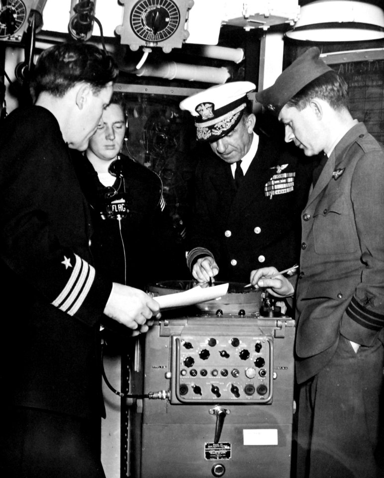 330-PS-1132 (USN 708113) (18702006903)