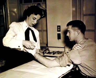 330-PS-146 (USN 707564) (20711851011)