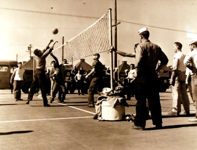 330-PS-1328 (USN 427457) (18703689819)