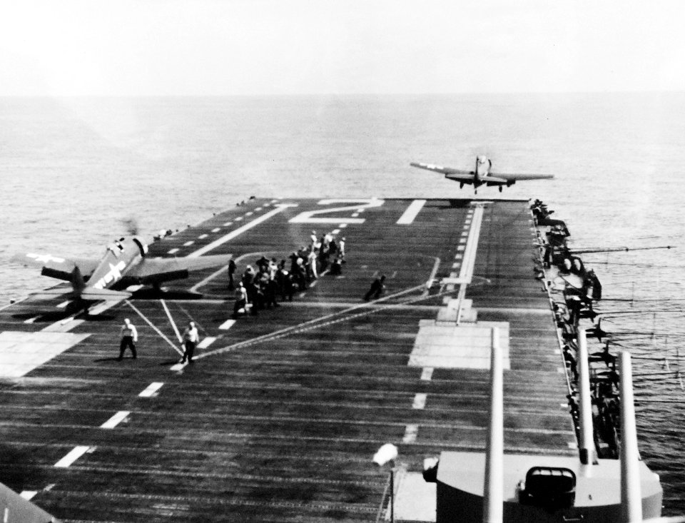 330-PS-2973 (USN 708706) (17595388862)