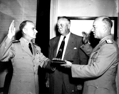 330-PS-2813 (USN 708633) (17411460149)