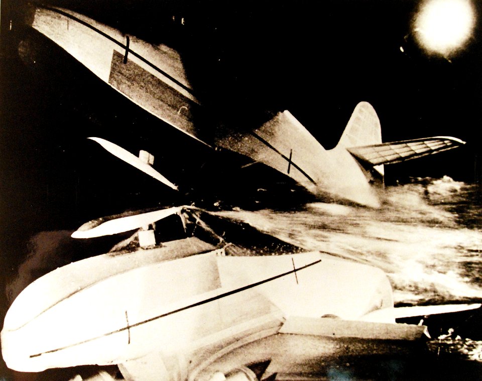 330-PS-3057-4 (USN 708744) (17206293169)