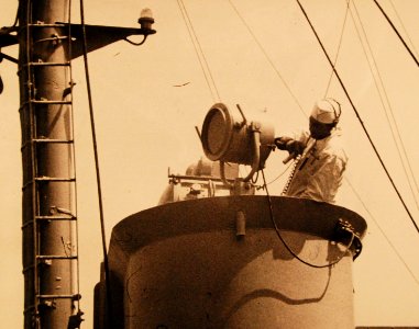 330-PS-6632 (USN 709170) (17076820292)