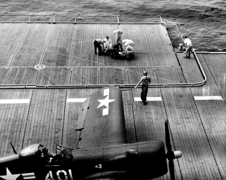 330-PS-733 (USN 710026) (18929122013)