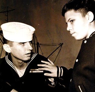330-PS-6527 (USN 709110) (16455891834)