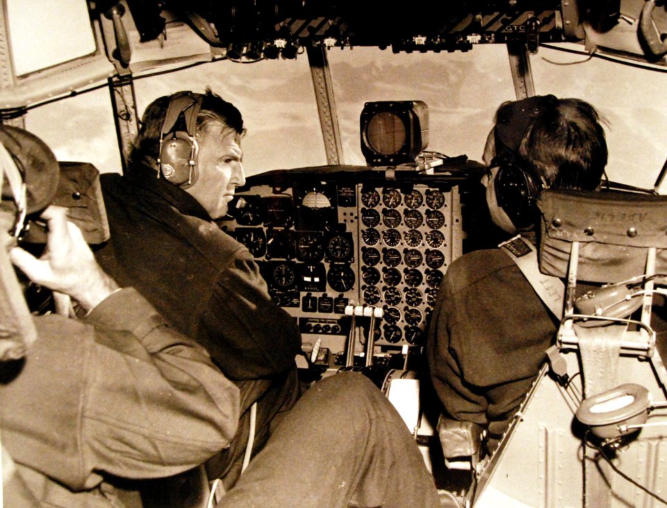 330-PSA-214-63 (USN 823639) (22172558699)