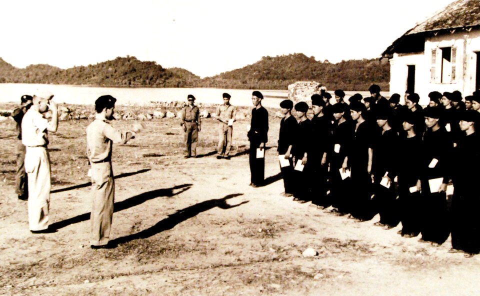 330-PSA-5-65 (USN 711480) (22945914925)