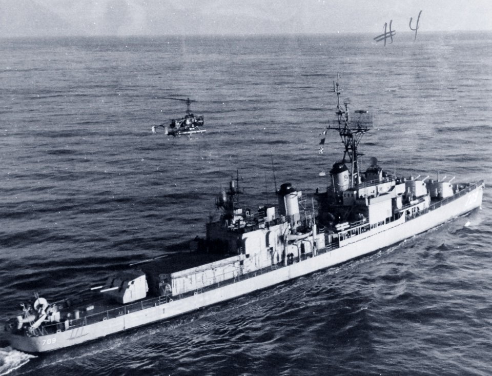 330-PSA-54-63 (USN 711253) (22164536175)