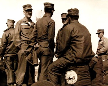330-PSA-75-64 (USN 1093134) (21920996524)