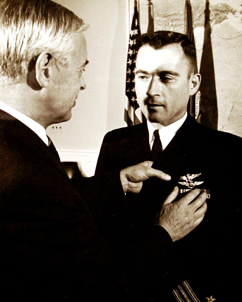 330-PSA-79-65 (USN 1110978) (22919557746)
