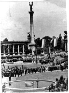 34. Eucharisztikus Világkongresszus, Budapest, Hősök tere 1938 (1)