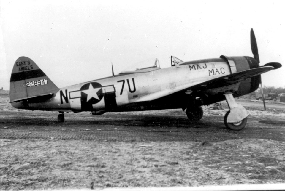 36th Fighter Group P-47 42-28947