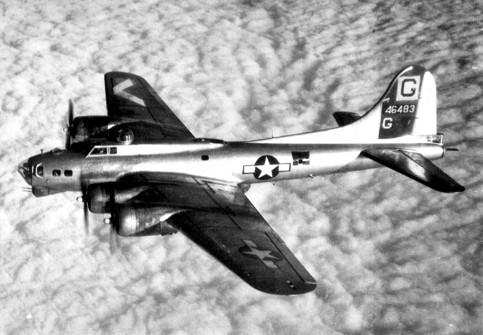385th Bombardment Group B-17G Flying Fortress 44-6483
