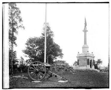 3rd Maryland Infantry, U.S.A. & Latrobe's Battery, C.S.A. monument, Chattanooga, Tennessee LOC npcc.00037
