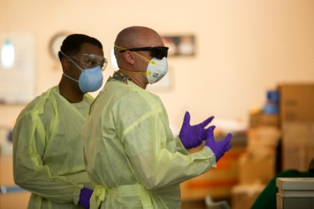 3rd Medical Battalion Corpsman sanitize facility for USS Theodore Roosevelt Sailors 200407-M-RB959-1002 (49774741117)