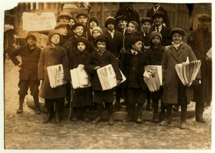 4 p.m. Group of newsies selling in front of South Station. 4 of them said they were 11 years old. Saw no badges in evidence. LOC cph.3b41008