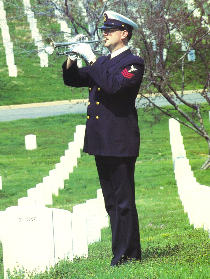4-1. US Navy Bugler J. Schulz (7270101962)