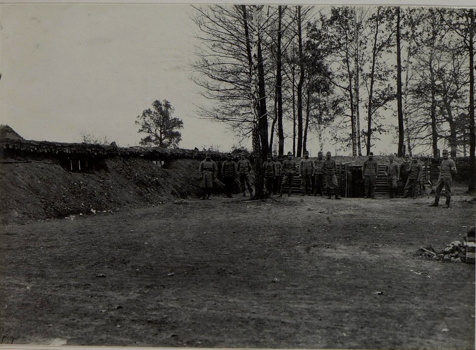 4. Divisionssanitätsanstalt, Mannschaftswohnung in Palzca, aufgenommen am 12. Dezember 1915 (BildID 15455828)