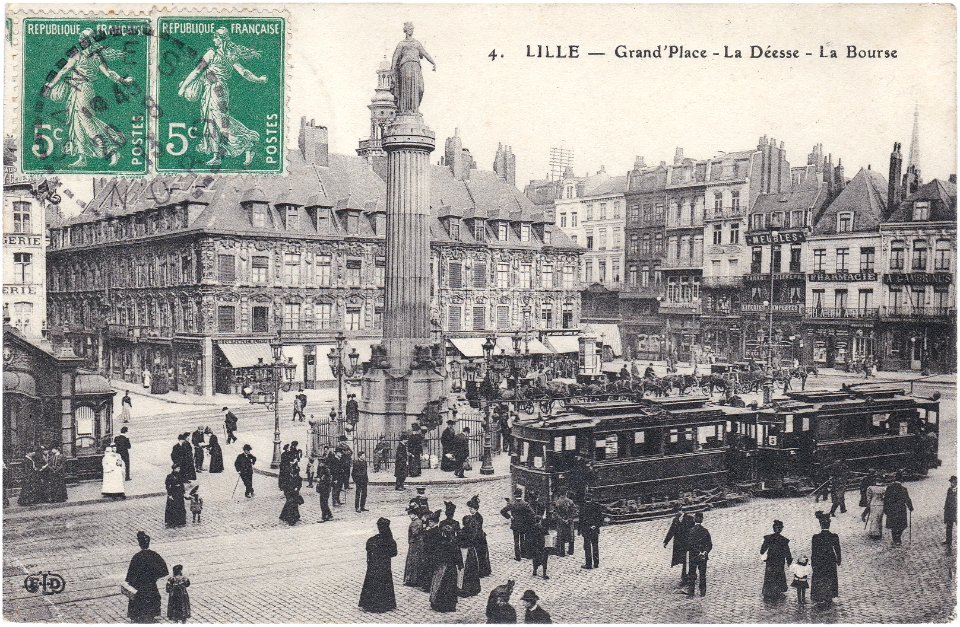4. Lille – Grand'Place - La Déesse - La Bourse