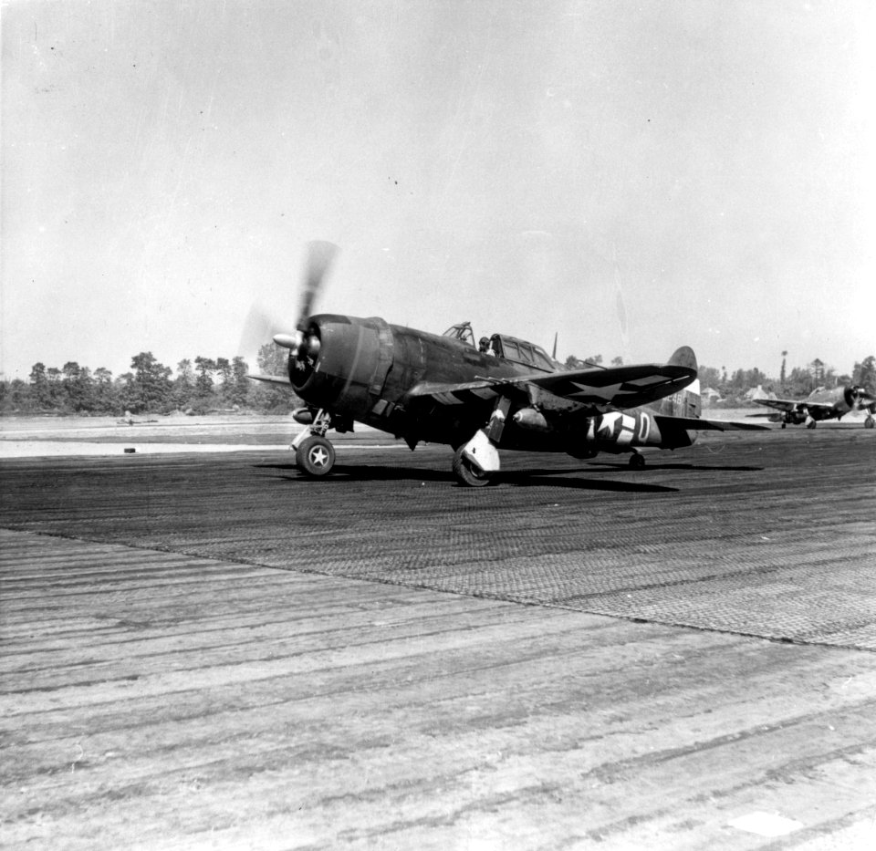 406th Fighter Group P-47 42-76248