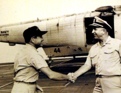 428-GX-USN 1141039 (26304506632)