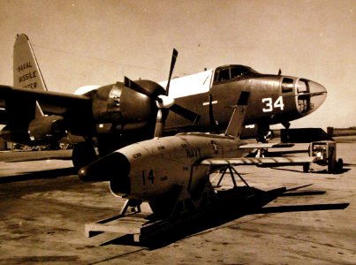 428-GX-USN 1142398 (23493250760)