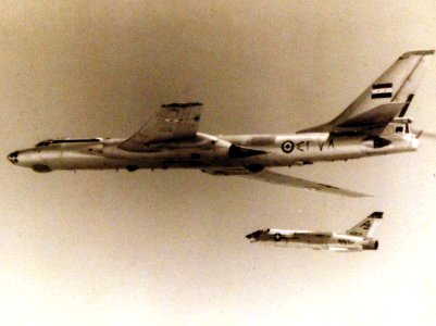 428-GX-USN 1141077 (27803914153)