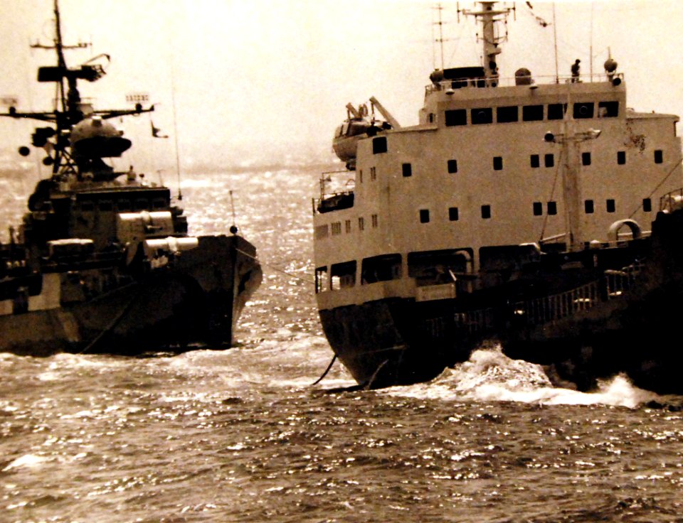 428-GX-USN 1143718 (27081284535)