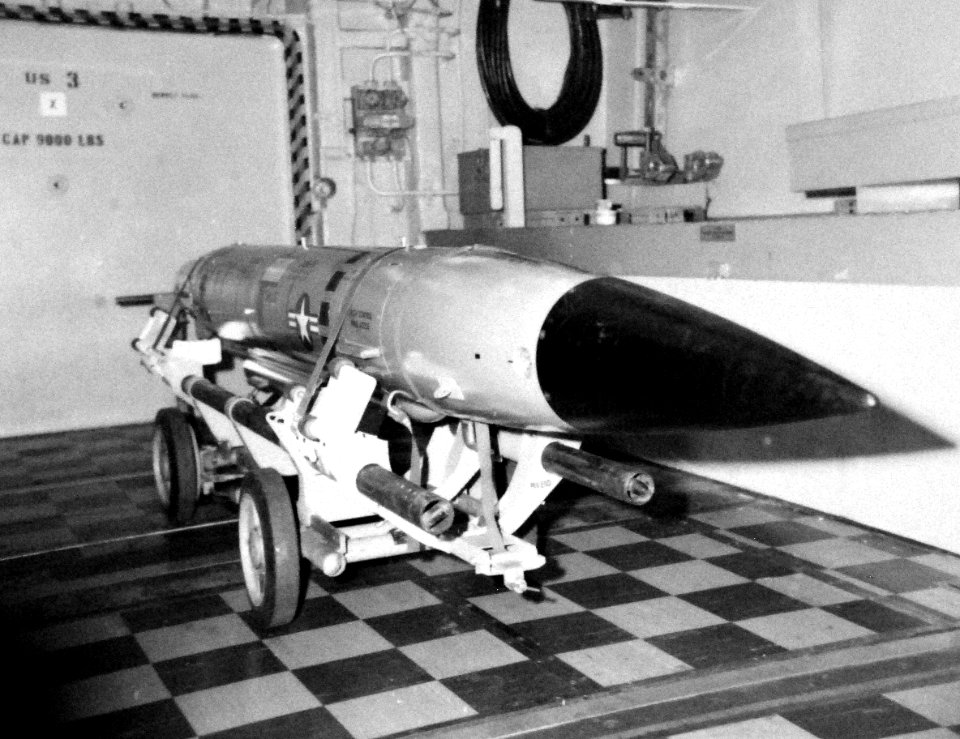 428-GX-USN 1141609 (23162152453)