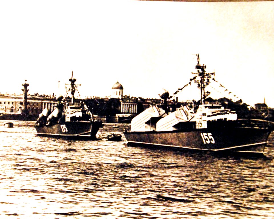 428-GX-USN 1161139 (26734161511)