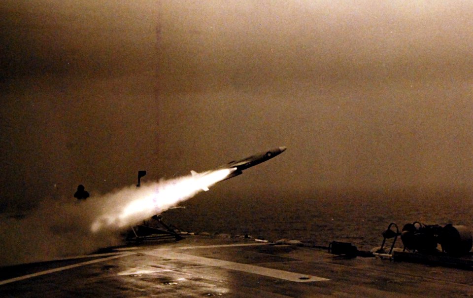 428-GX-USN 1172634 Box 875 (23558362989)