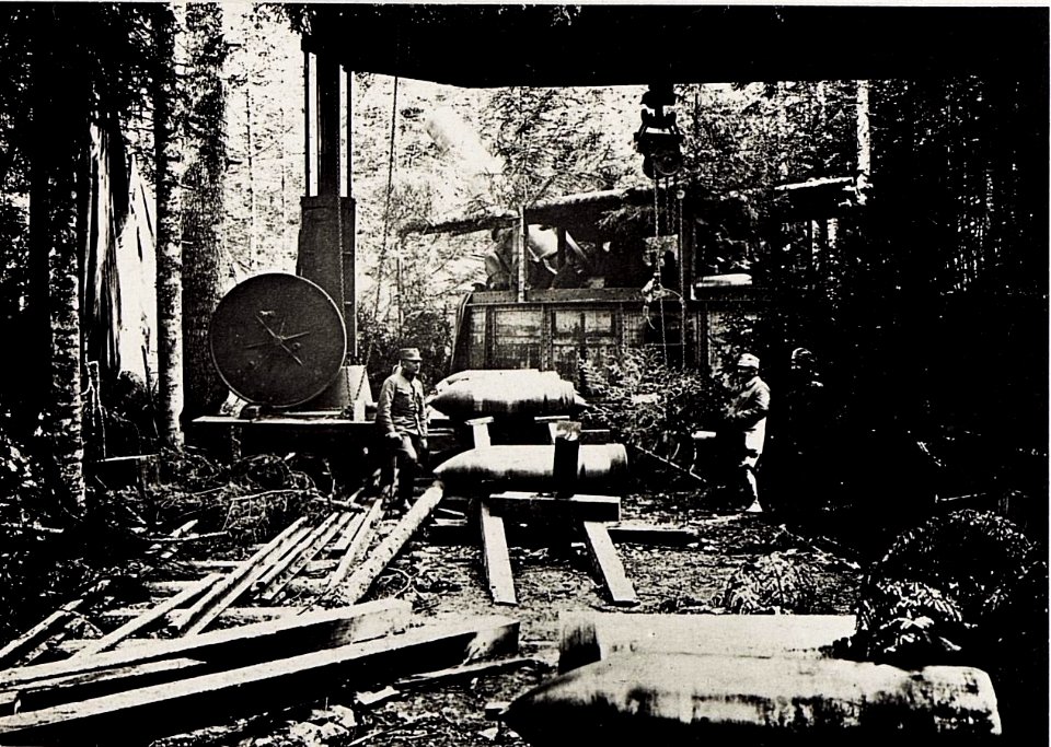 42cm Küstenhaubitze. Offensive gegen Italien 1916. (BildID 15578162)