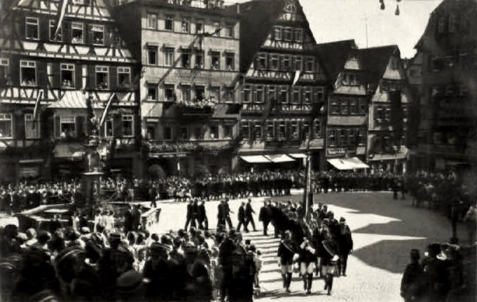 450. Jubiläum der Universität Tübingen - Feierlichkeiten auf dem Marktplatz 25.7.1927 (AK)