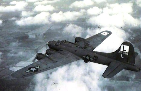 452d Bombardment Group - B-17G 42-31360 photo