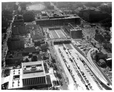 4th street tunnel aerial 7dcbb388b277c8c38b34cf1ca4e2dc42