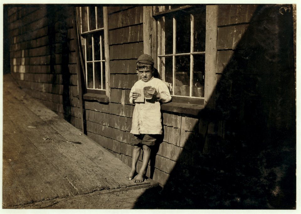 5 year old Preston, a young cartoner in a Maine Canning Co. I saw him at work different times during the day - at 7 a.m., in the afternoon and at 6 p.m., and he kept at it very faithfully LOC nclc.00936