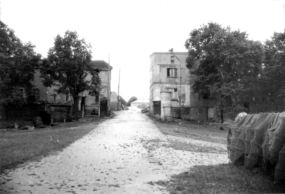 50 Kamień Pomorski - Wylot ulicy Bałtyckiej, widok od zalewu