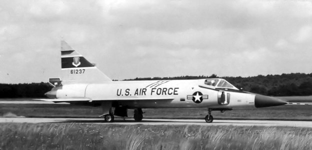 526th Fighter-Interceptor Squadron Convair F-102 Delta Dagger 56-1237 2