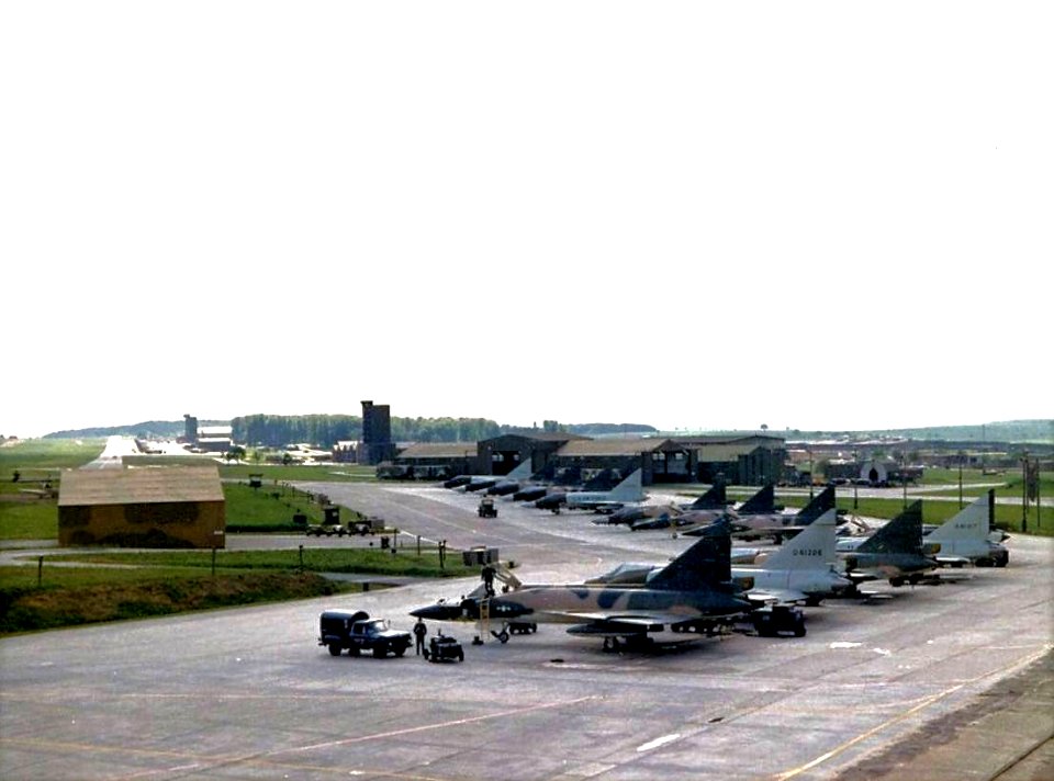 525th Fighter-Interceptor Squadron F-102 Delta Daggers on Ramp (Camlo)