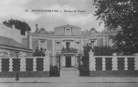 55. FONTAINEBLEAU - Banque de France photo