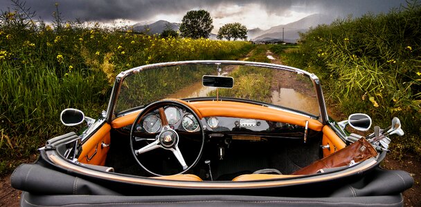 Convertible porsche lane