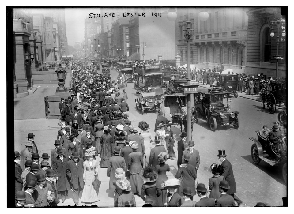 5th Ave. - Easter 1911 LCCN2014689047