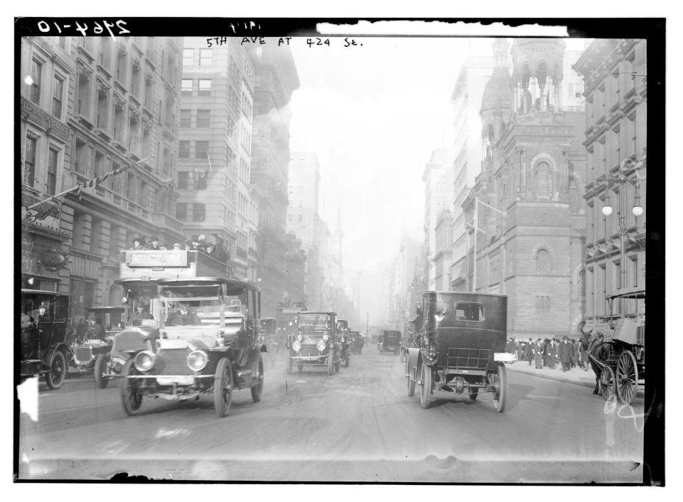 5th Ave. at 42nd St. LCCN2014695224